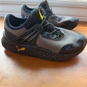 Puma Kids Black and Gray Sneakers with Yellow Accents